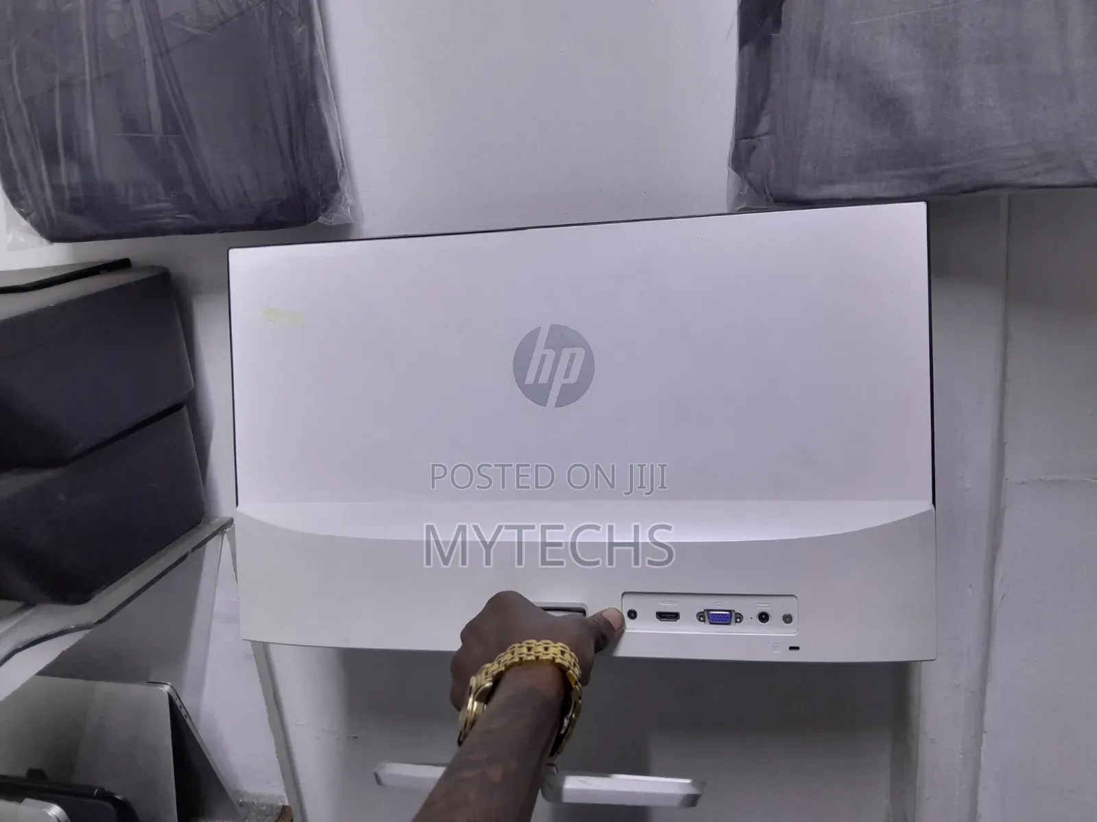 HP Monitor