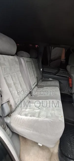 Toyota Land Cruiser 2001 Green