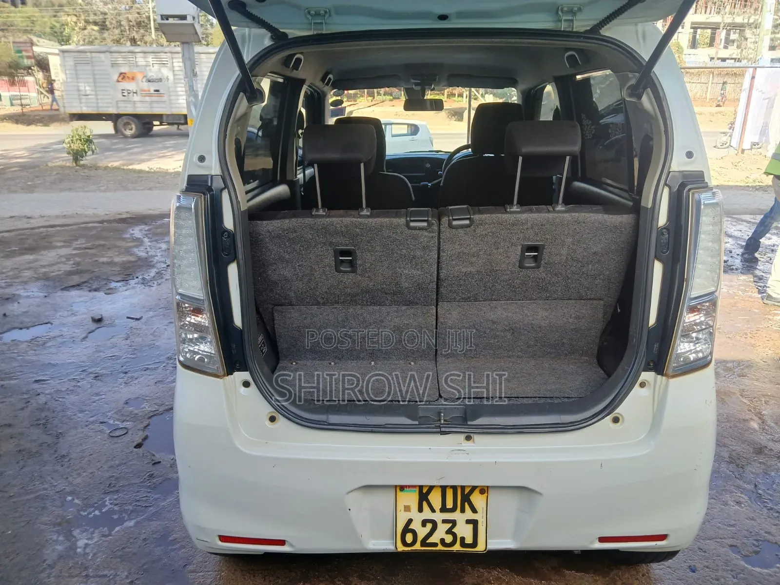 Suzuki Wagon R 2015 White