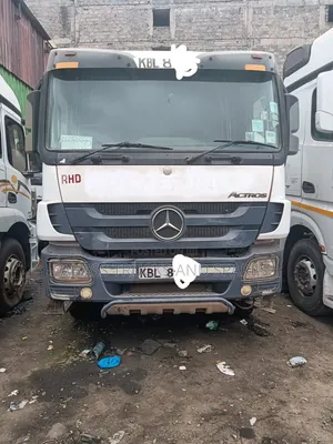 Mercedes Benz Actros 2010 White