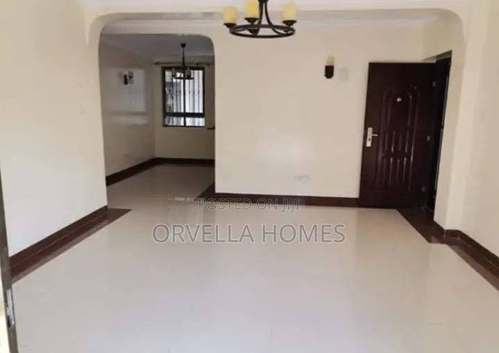 3bdrm Block of Flats in Lavington, Valley Arcade for rent