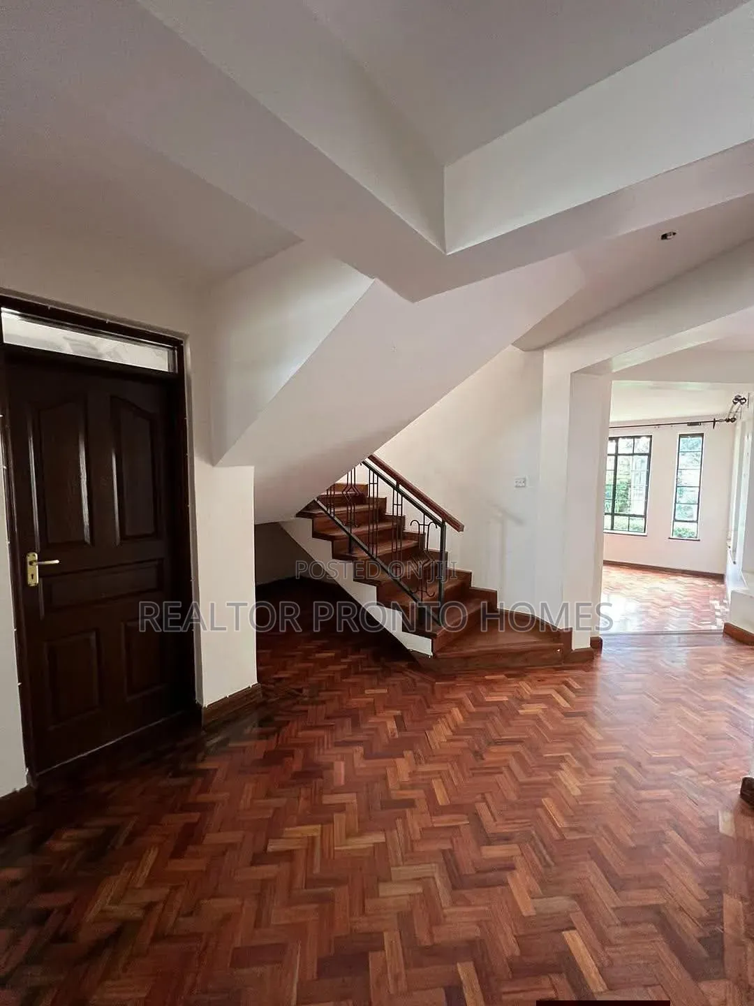 5bdrm Townhouse / Terrace in Lavington, Muthangari for rent