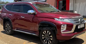 Mitsubishi Pajero 2020 Red