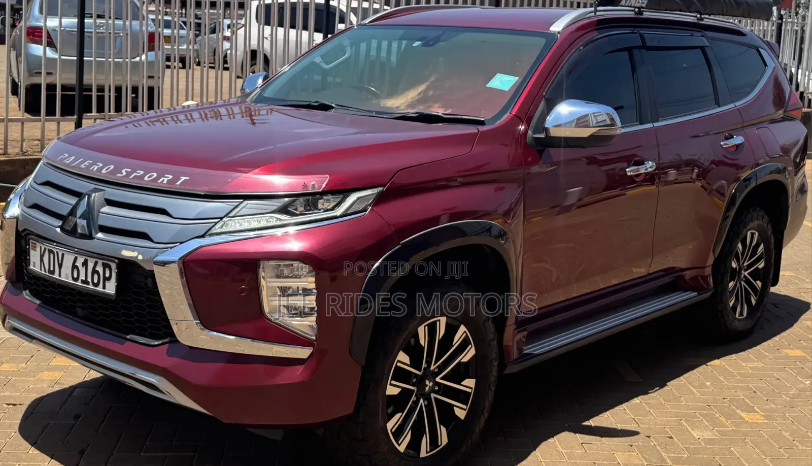 Mitsubishi Pajero 2020 Red