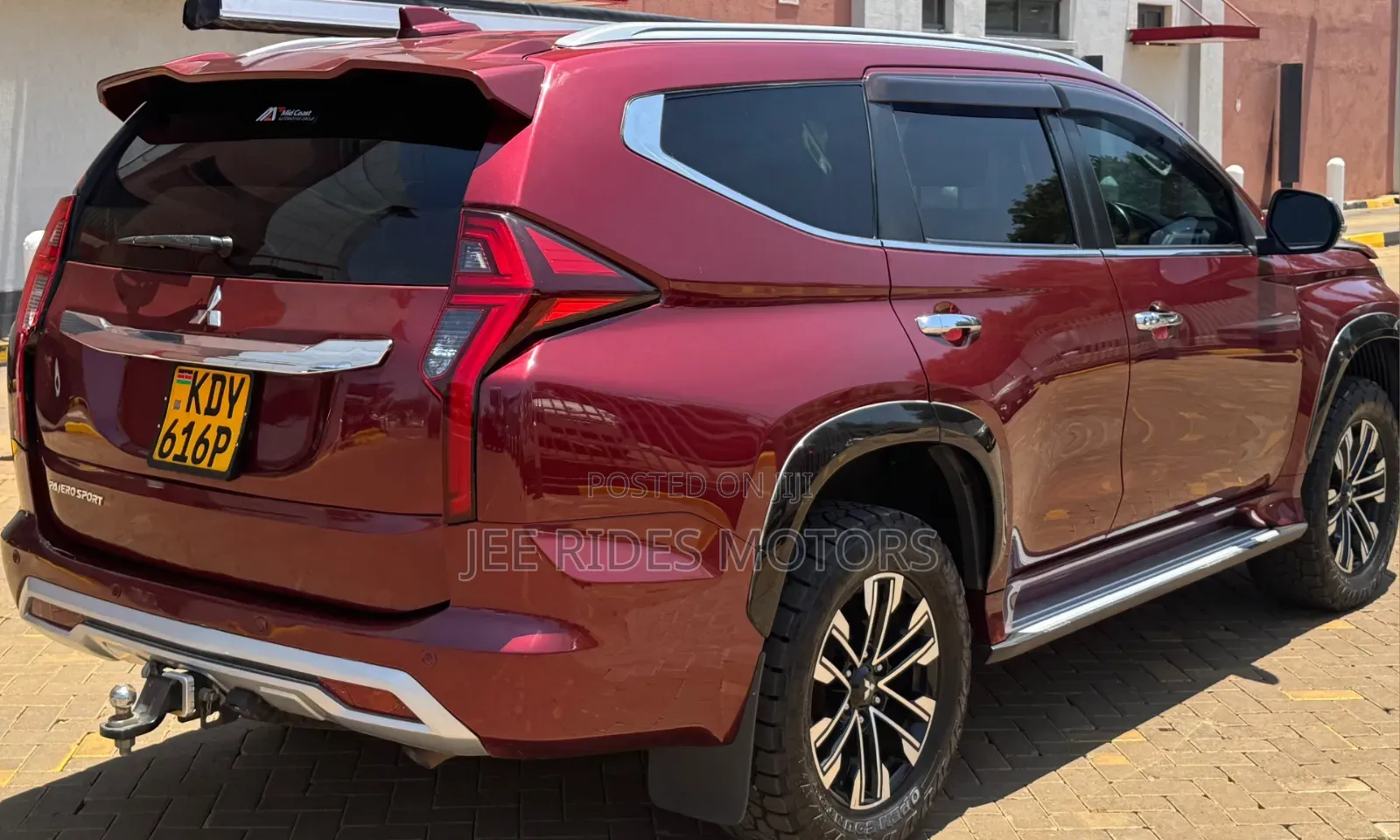Mitsubishi Pajero 2020 Red