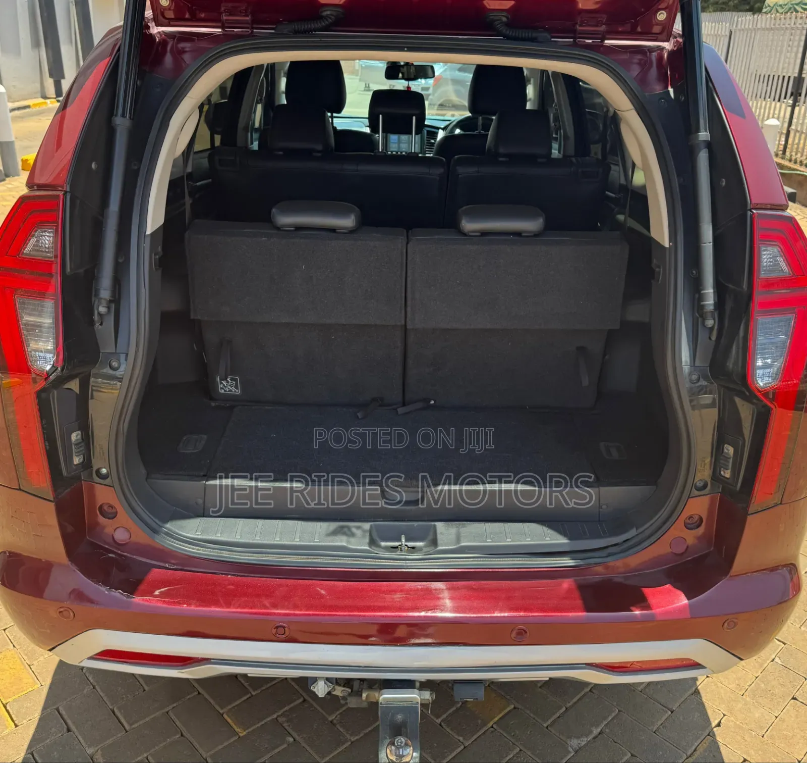 Mitsubishi Pajero 2020 Red