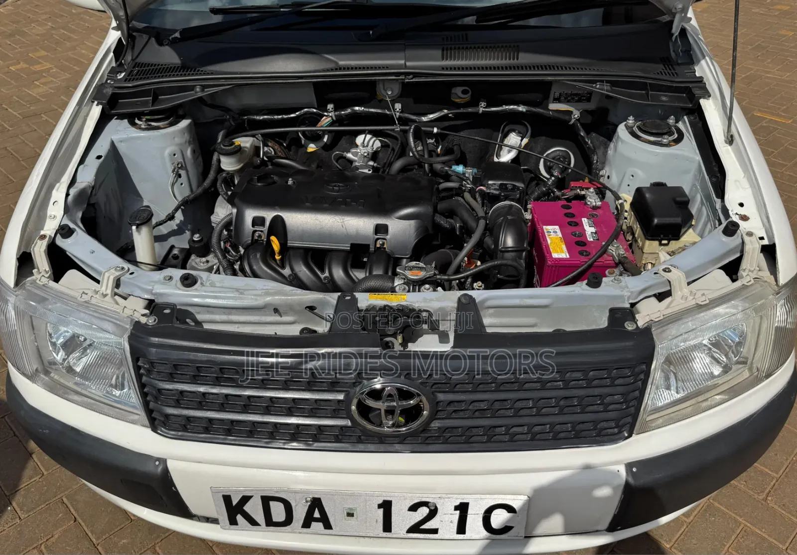 Toyota Axio 2013 Off white