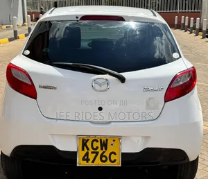 Mazda Demio 2012 Pearl