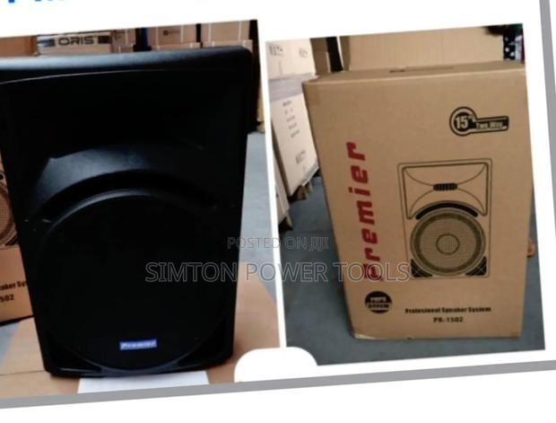 Premier 15" Professional Speaker System (Model PM 1502 - main view