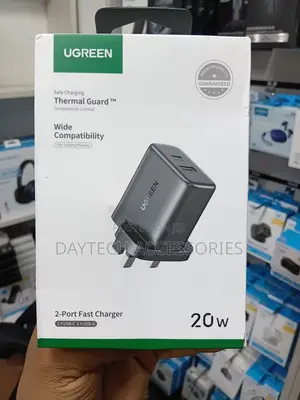 UGREEN 2-Port Fast Charger Adapter (20W)