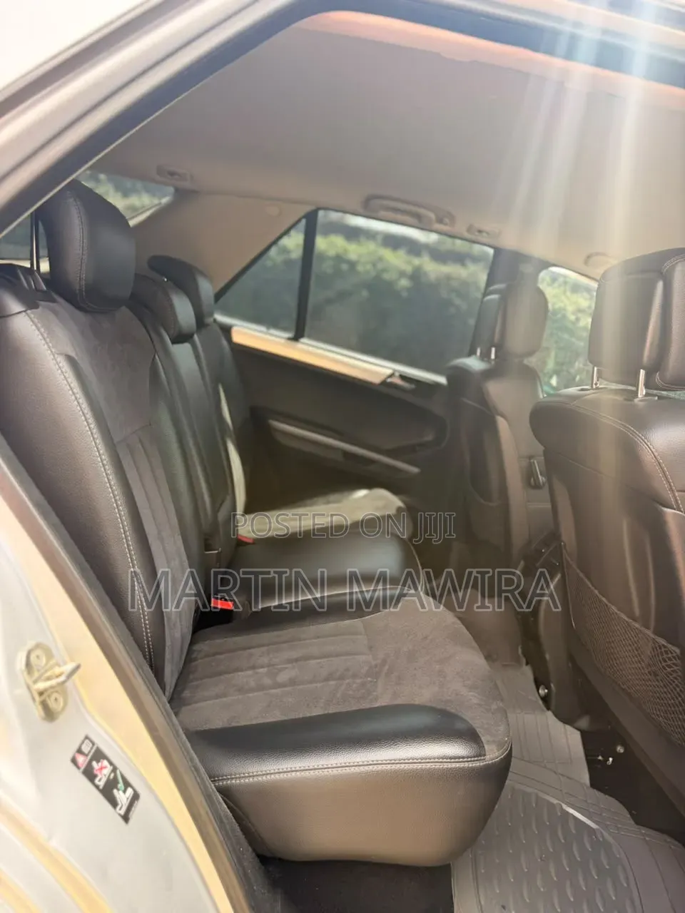 Mercedes-Benz M Class 2010 Silver