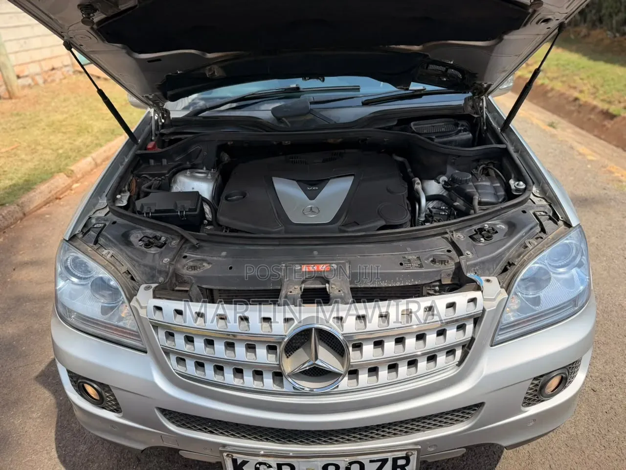Mercedes-Benz M Class 2010 Silver