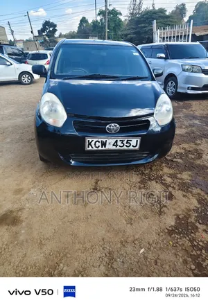 Toyota Passo 1.0 FWD 2012 Black