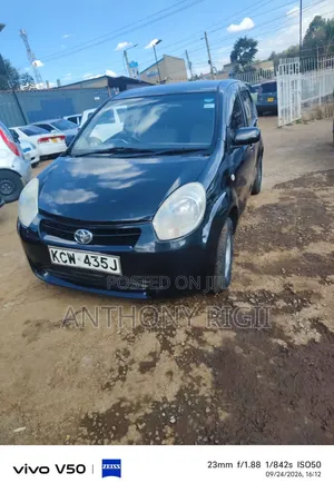 Toyota Passo 1.0 FWD 2012 Black