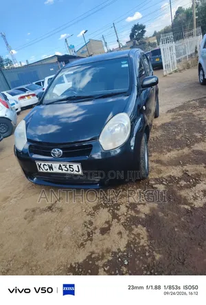 Toyota Passo 1.0 FWD 2012 Black