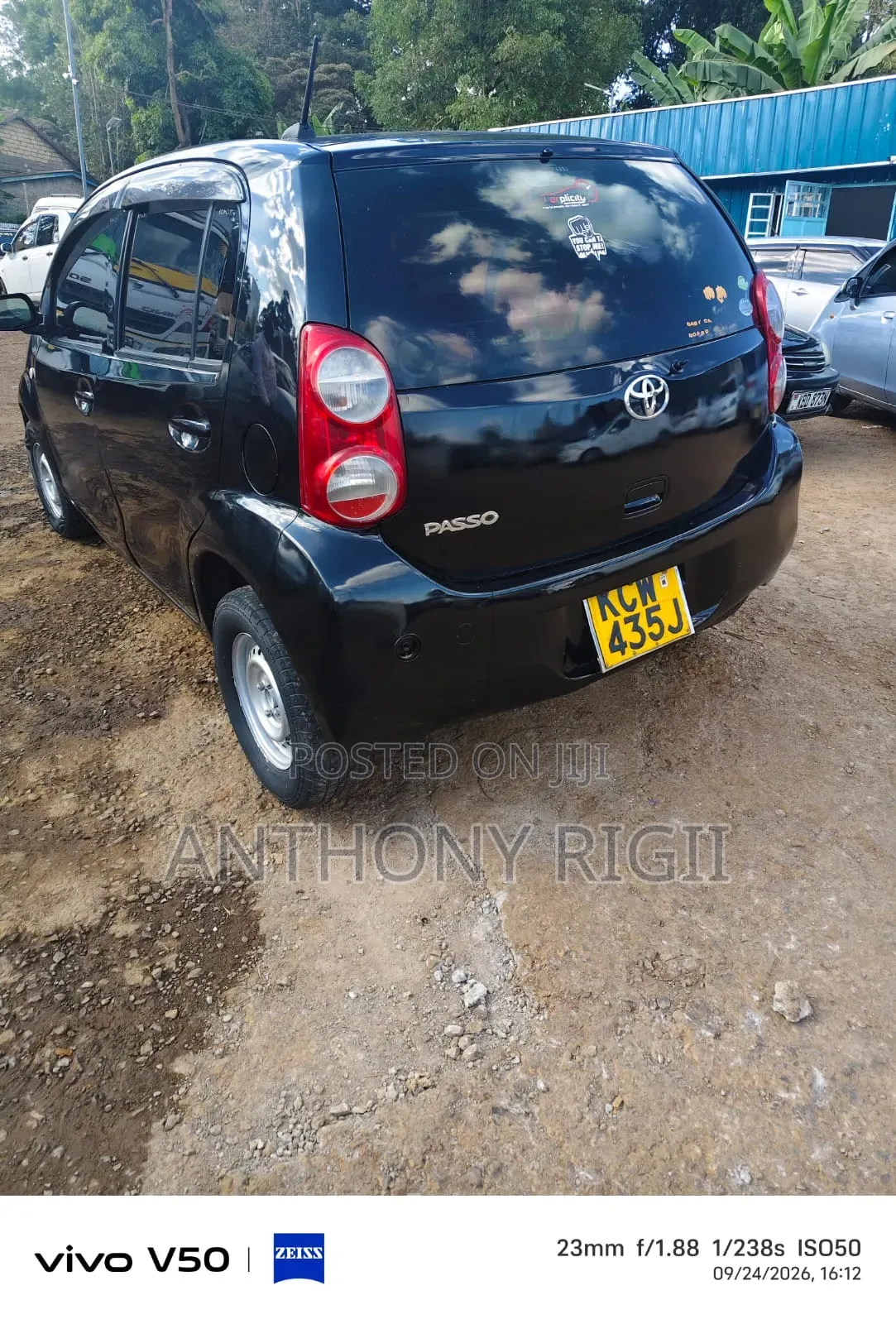 Toyota Passo 1.0 FWD 2012 Black