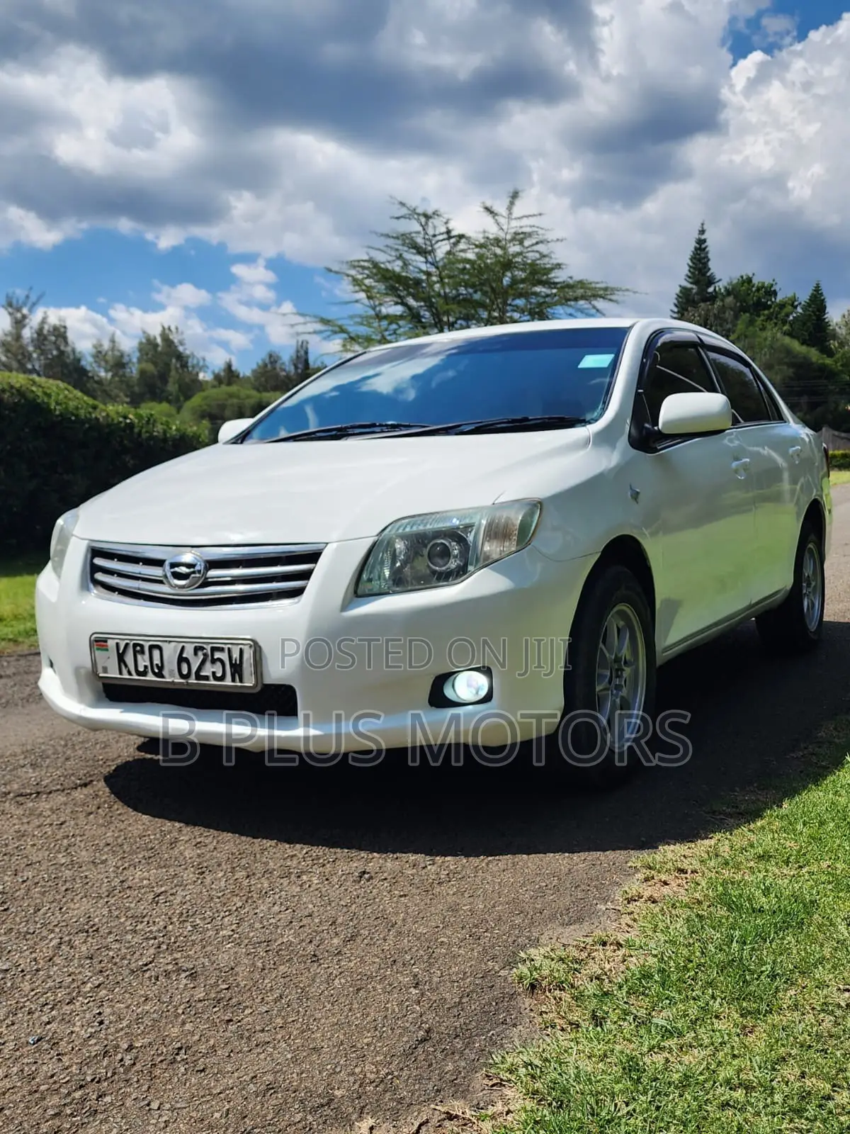 Toyota Axio 2010 White