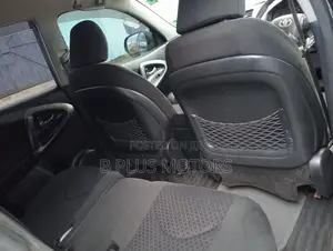 Toyota Vanguard 2011 Black