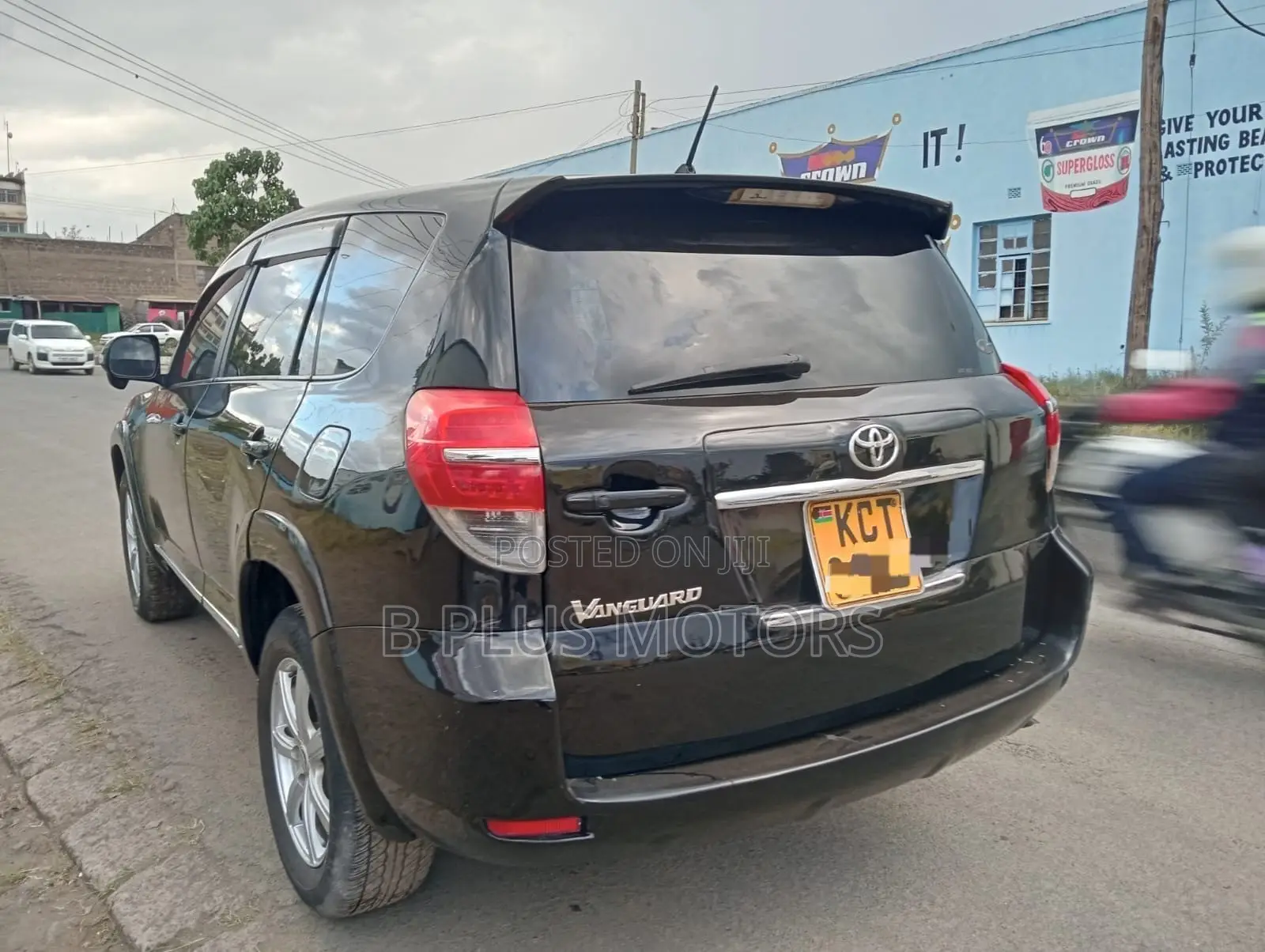 Toyota Vanguard 2011 Black