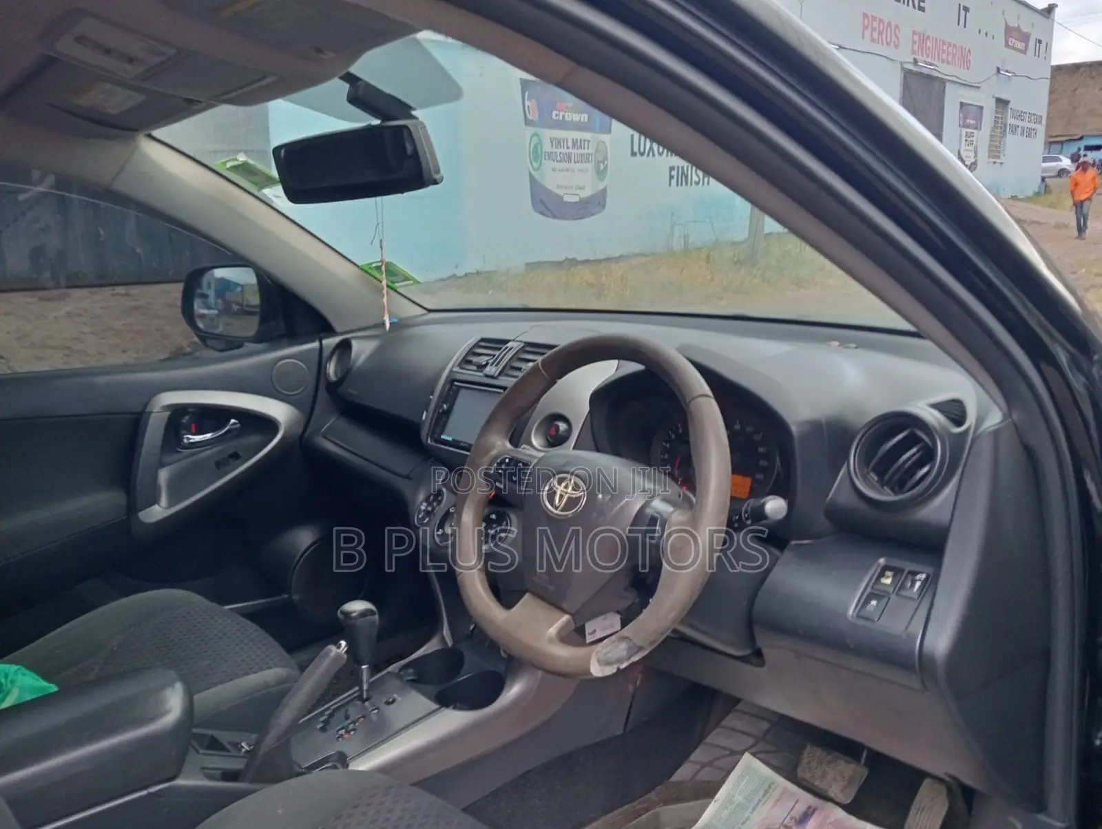 Toyota Vanguard 2011 Black