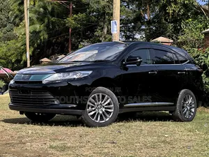 Toyota Harrier 2.0 2019 Black