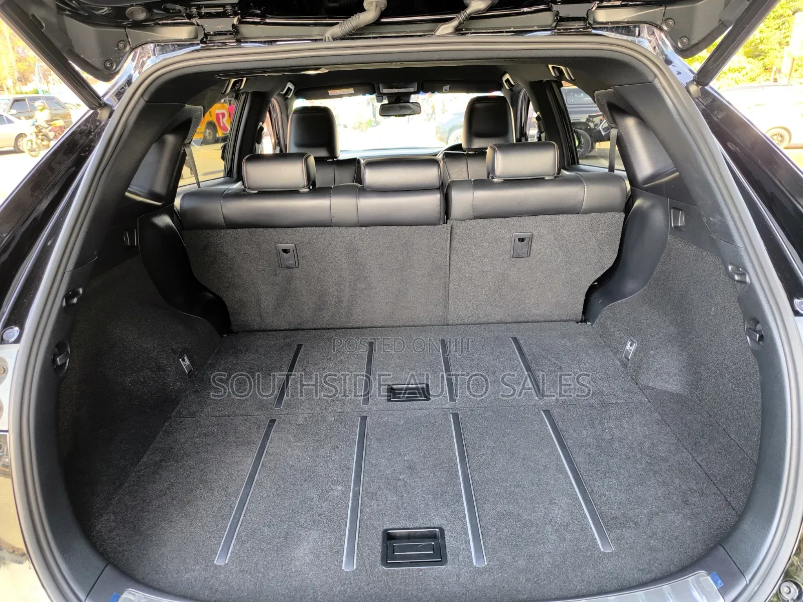 Toyota Harrier 2.0 2019 Black