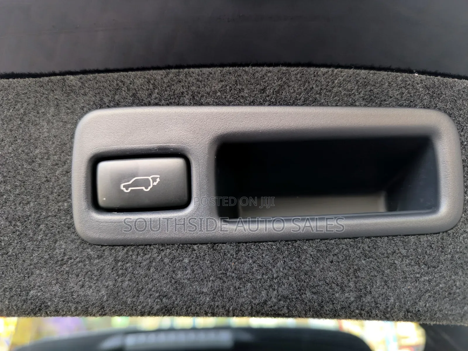 Toyota Harrier 2.0 2019 Black