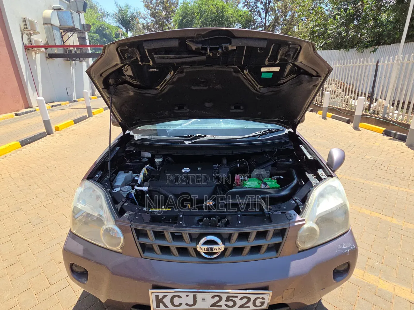Nissan X-Trail 2009 Brown