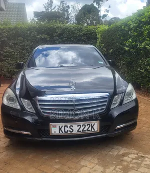 Mercedes-Benz E250 2011 Black