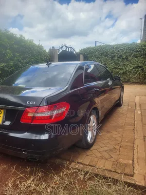 Mercedes-Benz E250 2011 Black