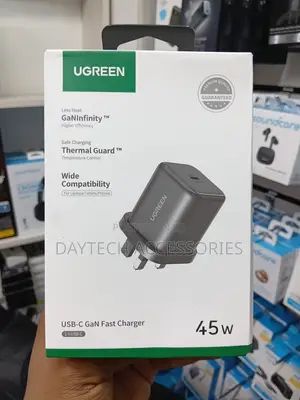 Ugreen X524 45W GaN Fast Charger UK USB-C Power Delivery Wall Charger
