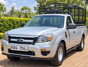 Ford Ranger 2010 Silver