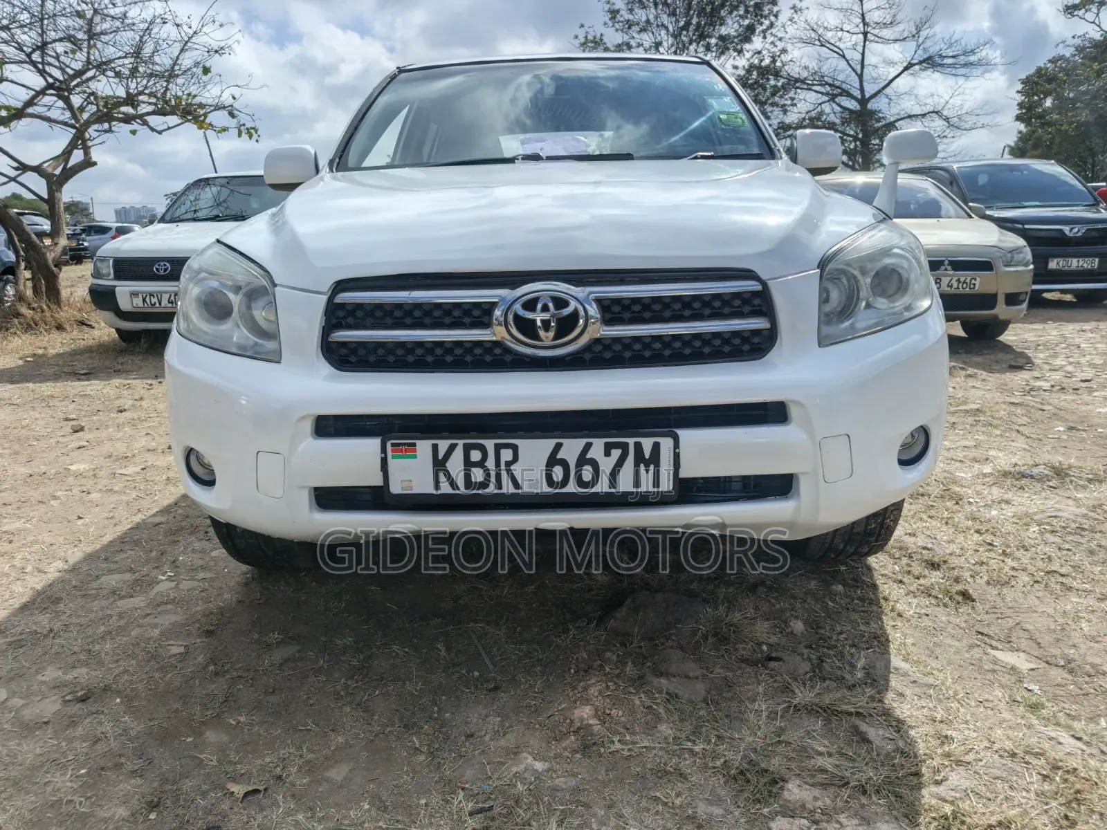 Toyota RAV4 2006 White