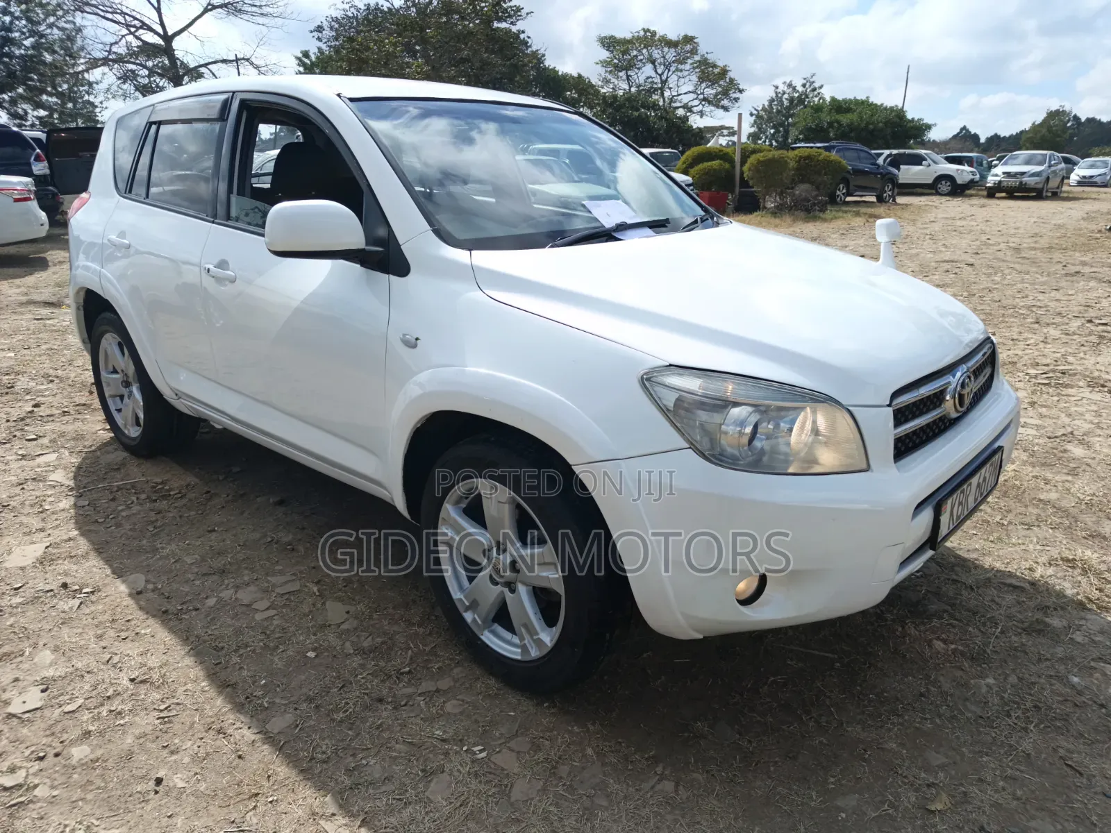 Toyota RAV4 2006 White