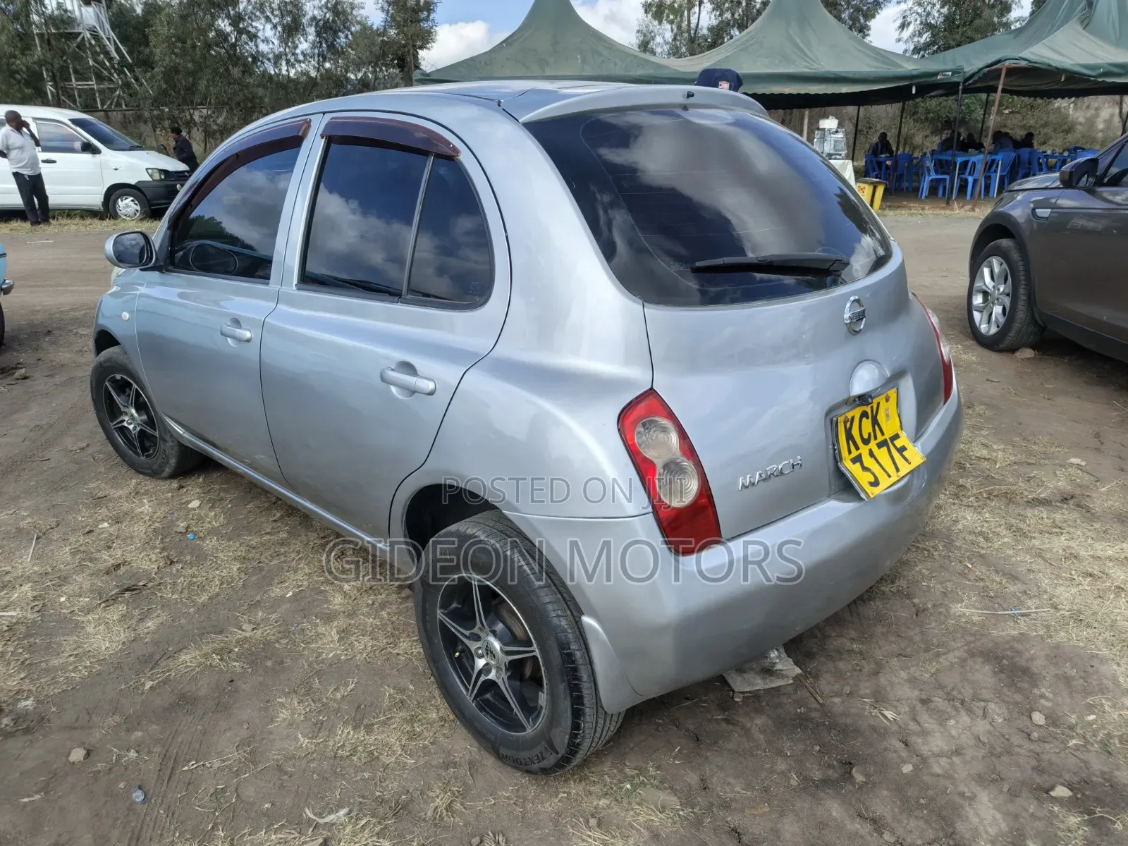 Nissan March 2010 Silver