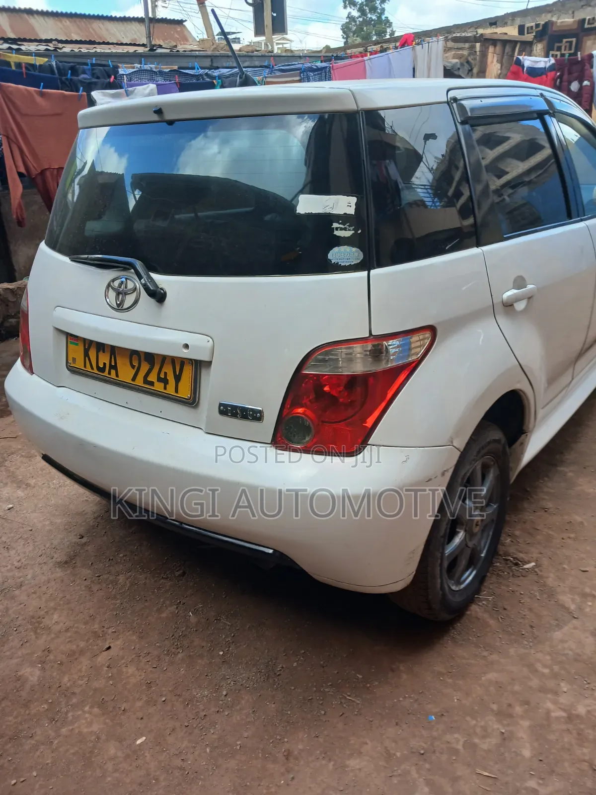Toyota IST 2008 White