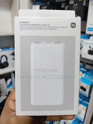 The Xiaomi Power Bank 10000mAh 22.5W Lite VERSION.