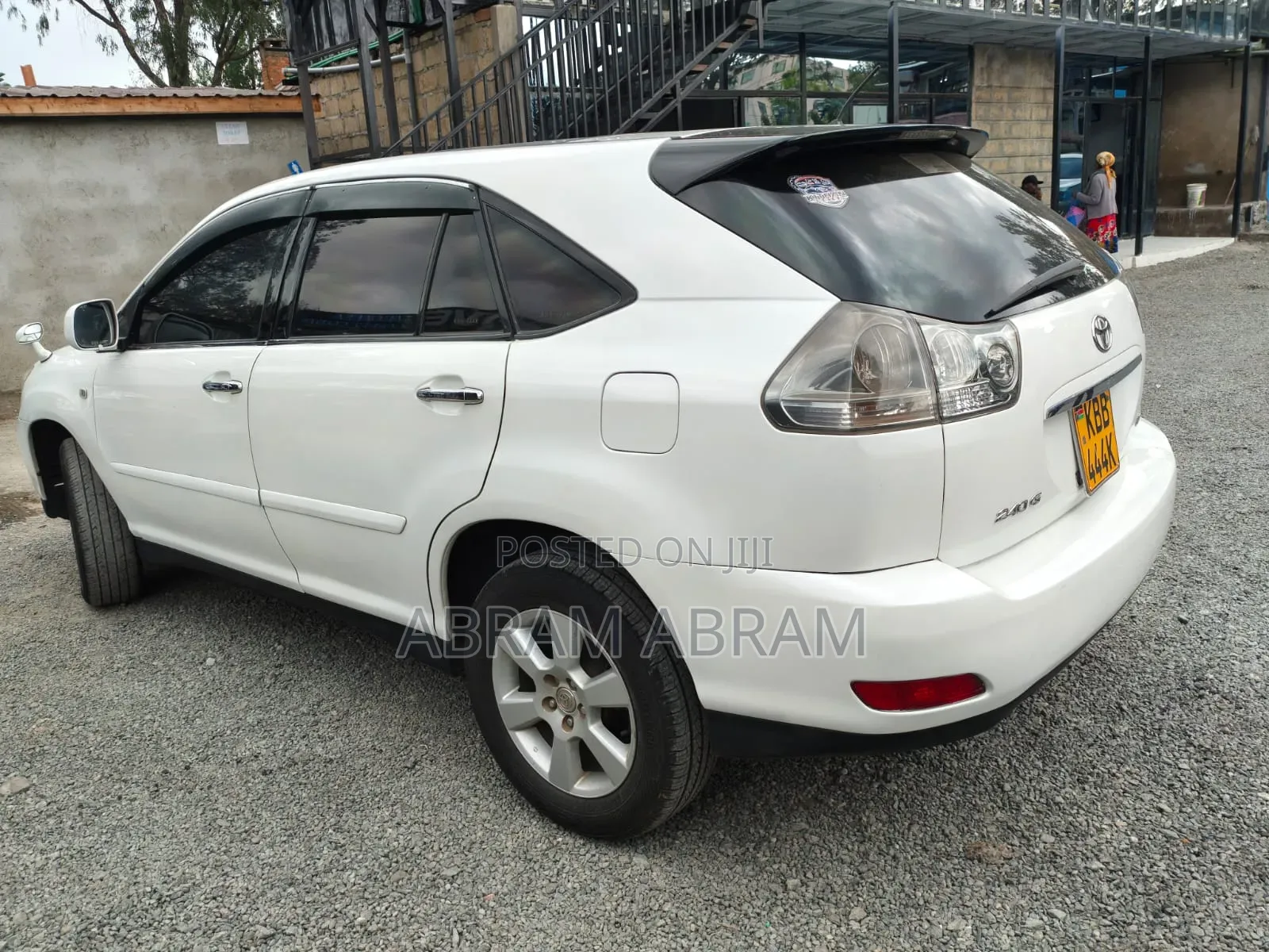 Toyota Harrier 2006 White