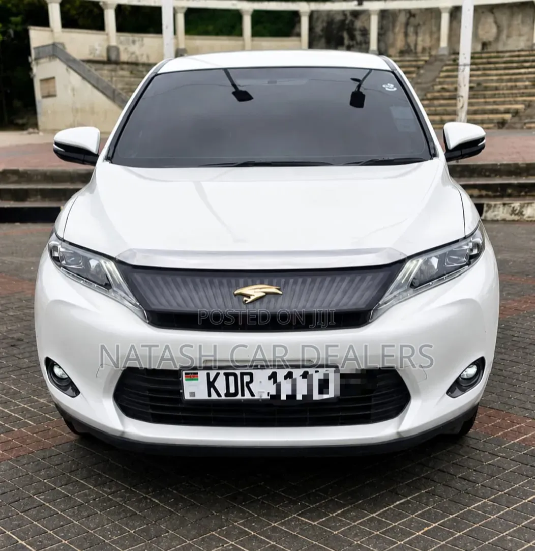 Toyota Harrier 2018 White