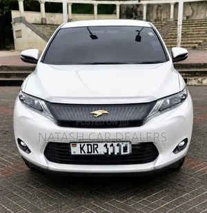 Toyota Harrier 2018 White