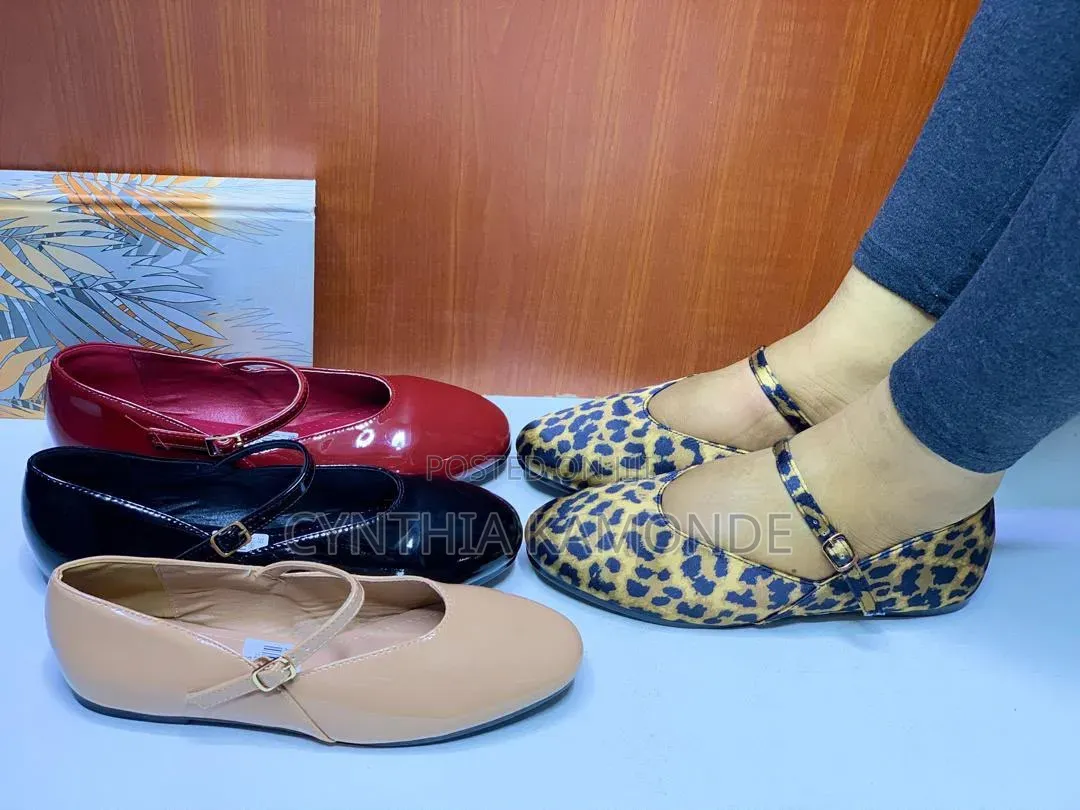 Shinning Flat Shoes