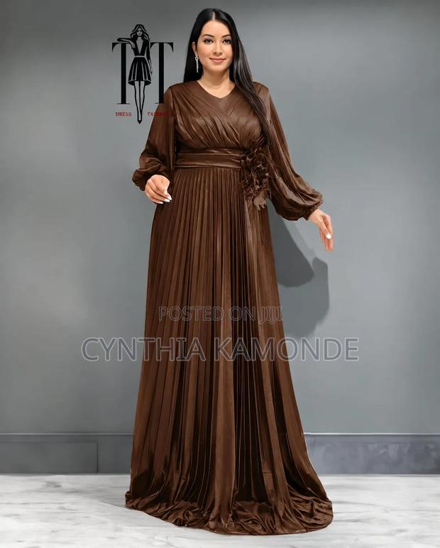 Long Maxi Dress - thumbnail 3