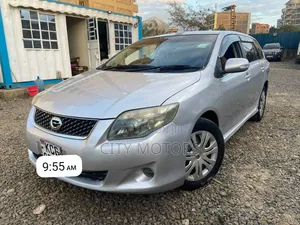 Toyota Corolla Fielder 1.5 Petrol FWD 2011 Silver