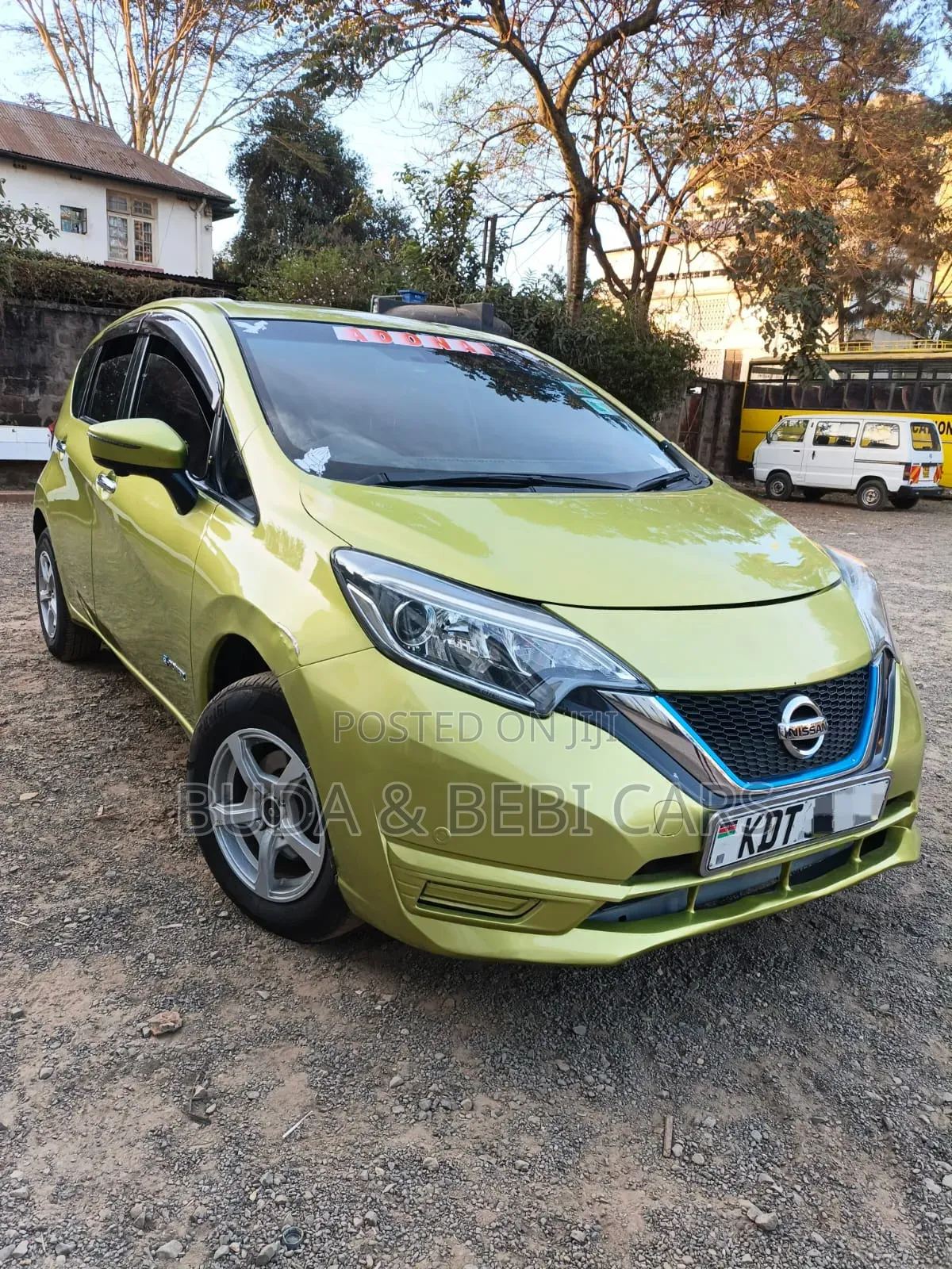Nissan Note 1.2 Hybrid 2017 Green
