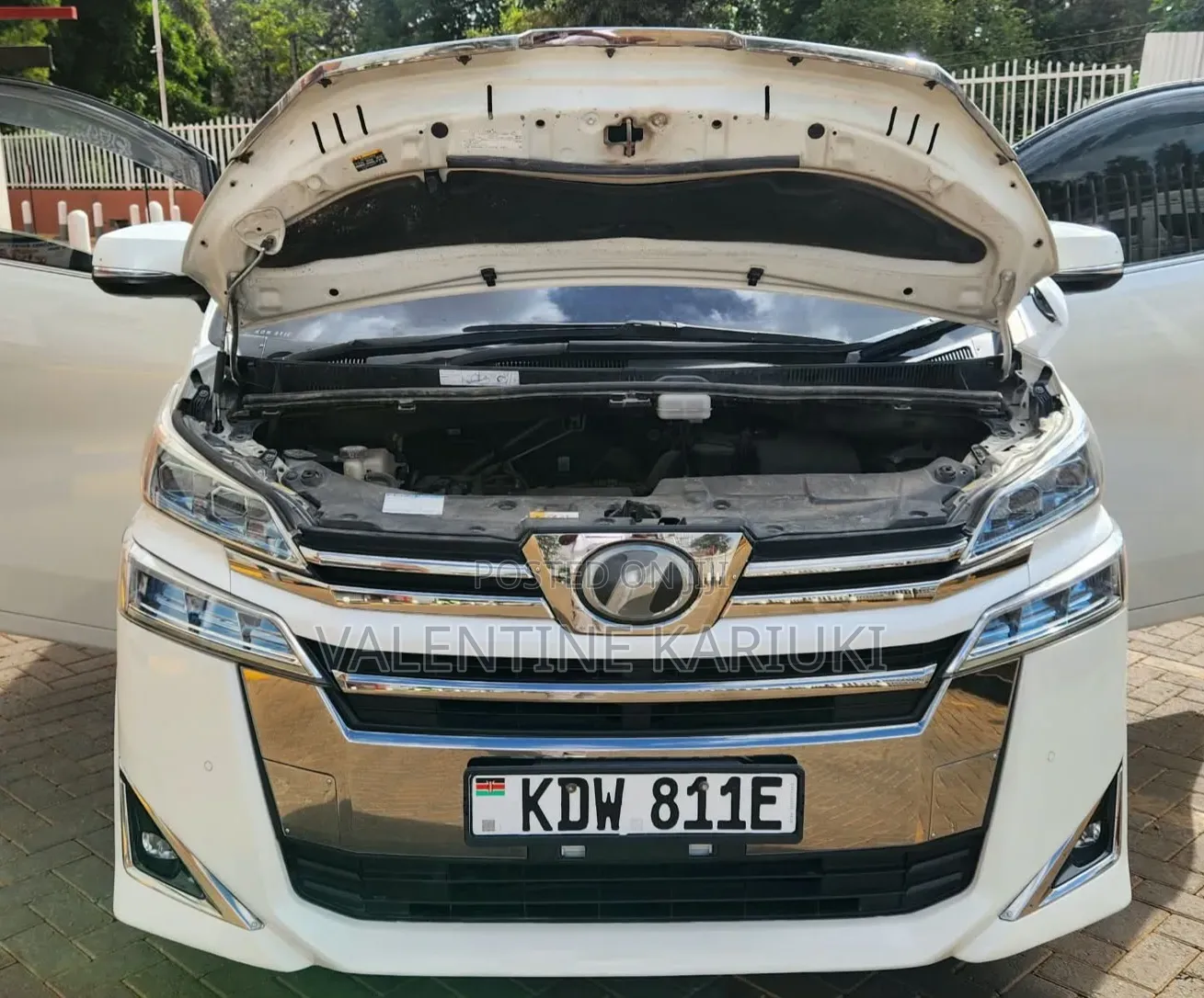 Toyota Vellfire 2018 Pearl