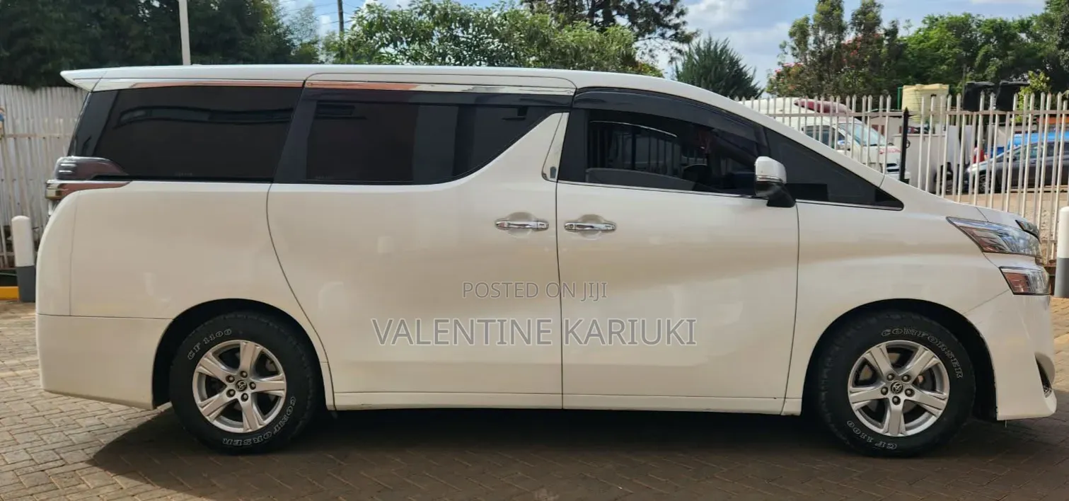 Toyota Vellfire 2018 Pearl
