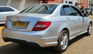 Mercedes-Benz C200 2014 Silver