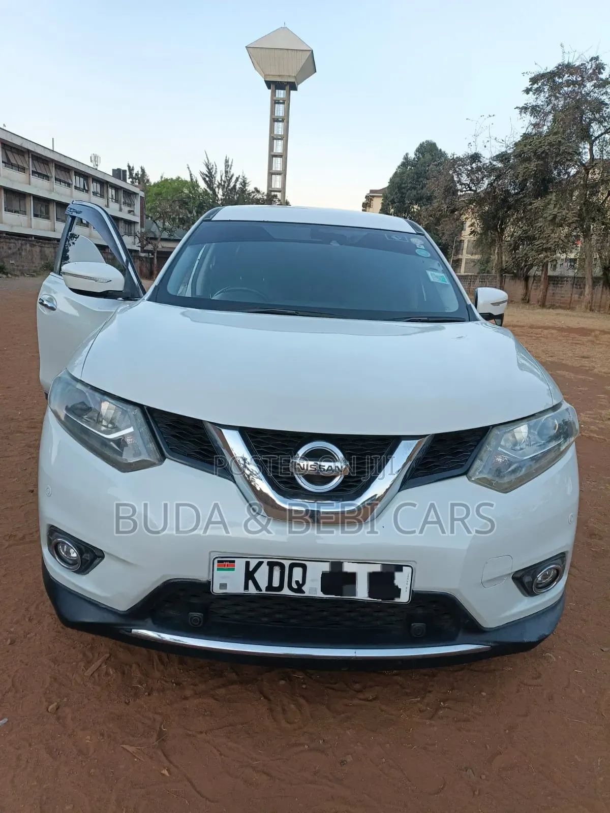 Nissan X-Trail 2016 White