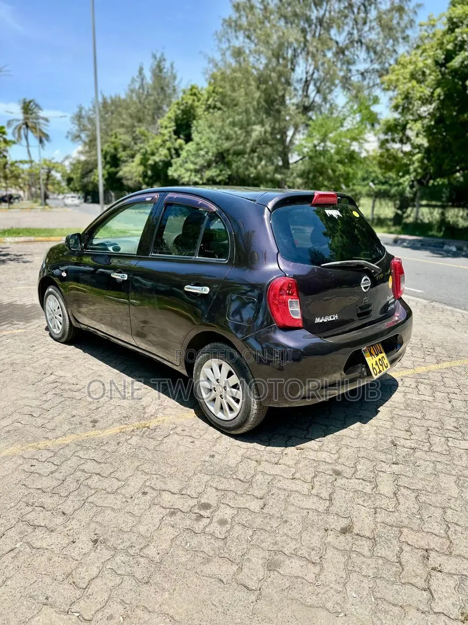 Nissan March 2017 Brown