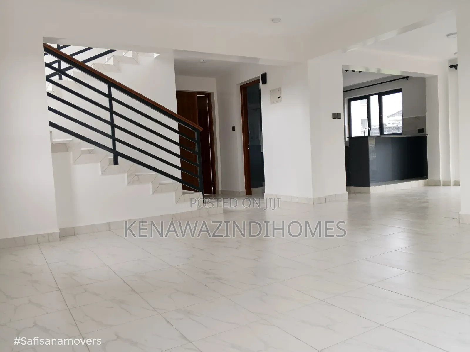 4bdrm Townhouse/Terrace in Athiriver, DayStar Area for sale